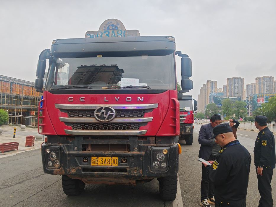 大足优化执法模式三天整治违法行为12起